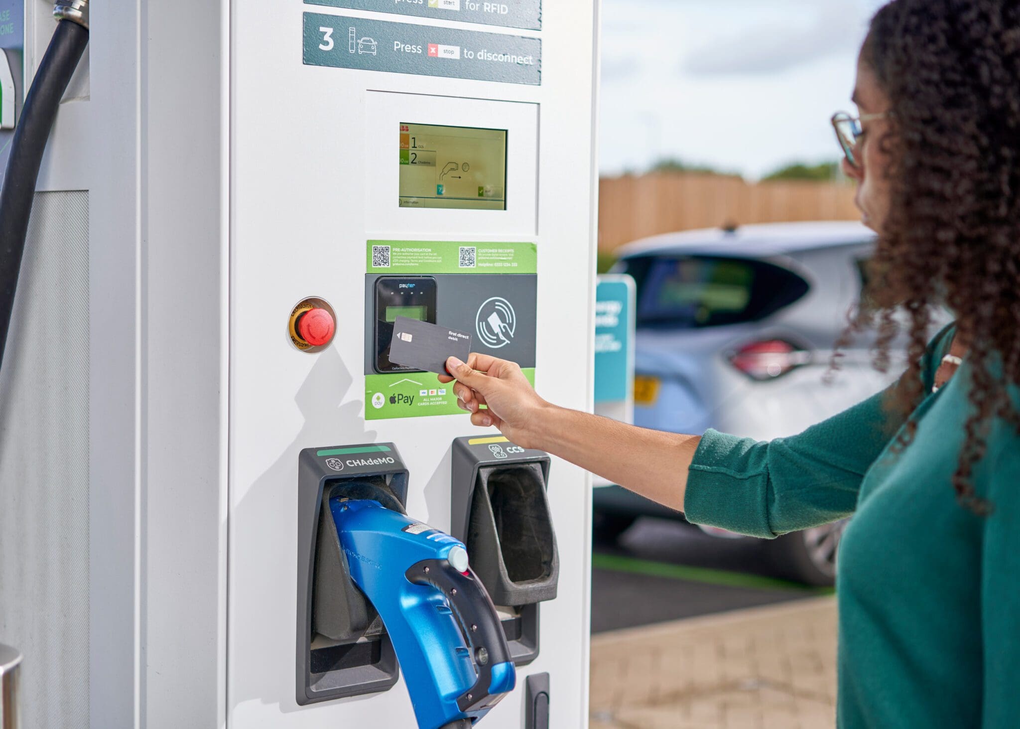 UK Government charges ahead with EV infrastructure strategy