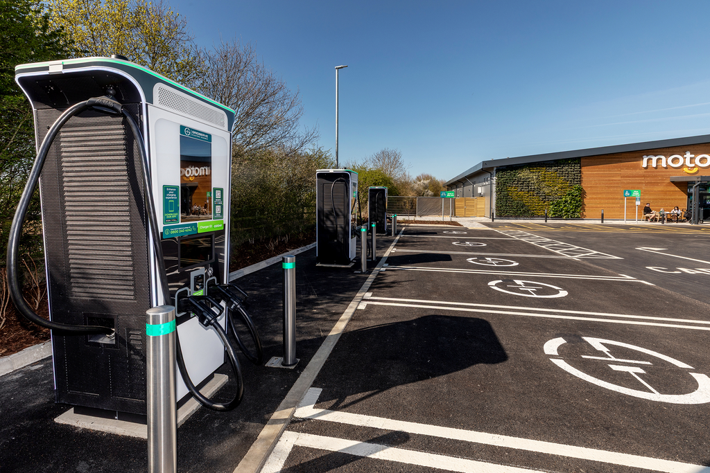 Moto Sawtry has 12 GRIDSERVE ultra-rapid EV charging bays