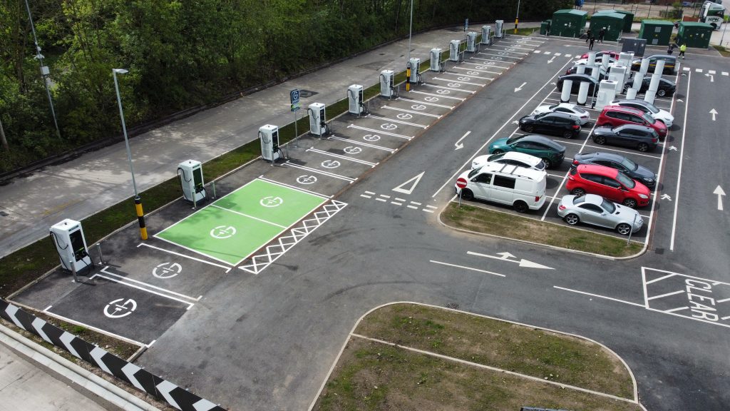 GRIDSERVE Electric Super Hub at Moto Lymm Services